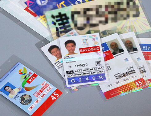 How do Hologram Laminating Pouches Authenticate Documents and Cards
